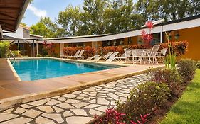 Hotel Puerta del Sol - San Jose Airport